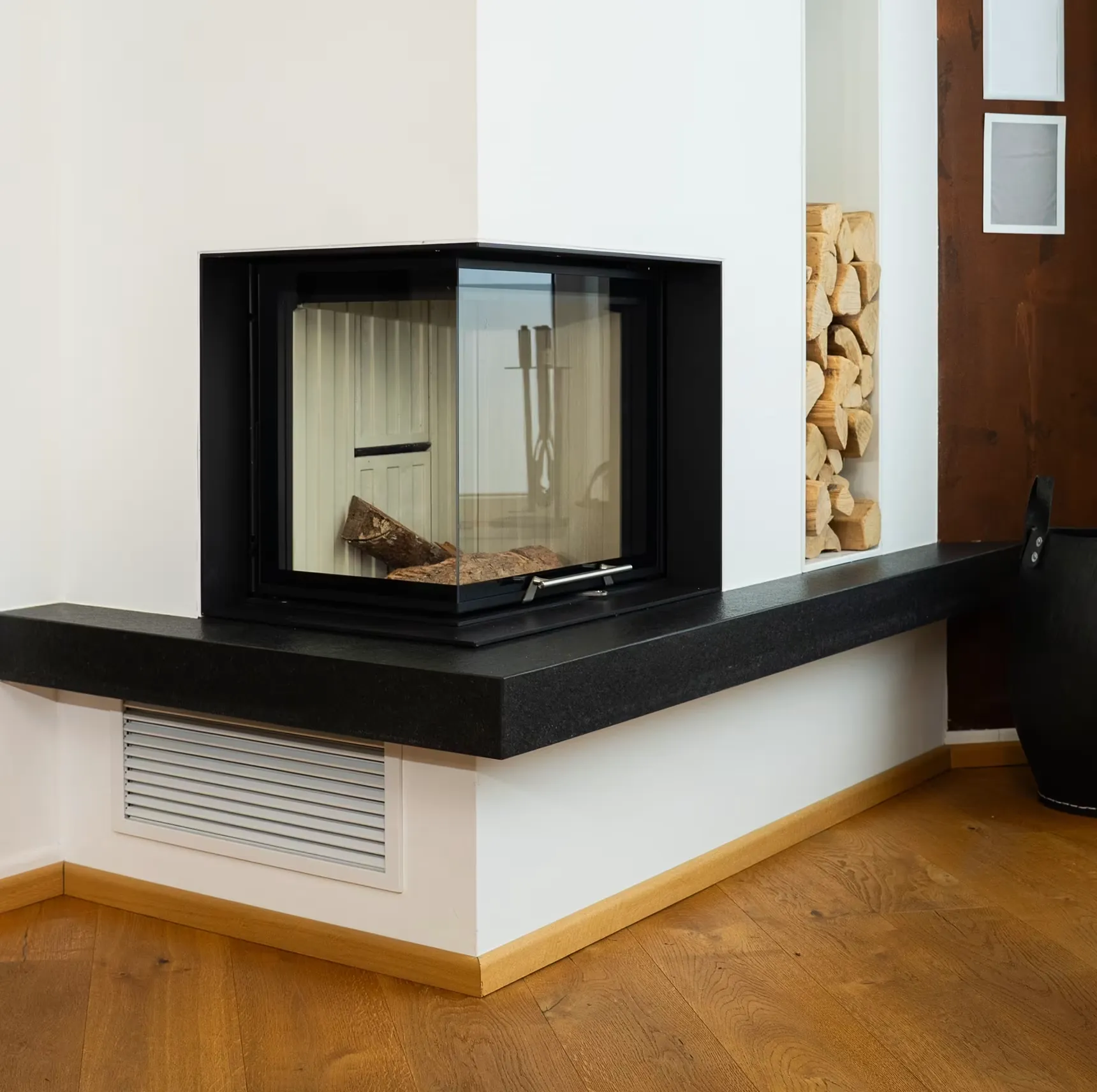 Made-to-measure corner fireplace in a modern living room